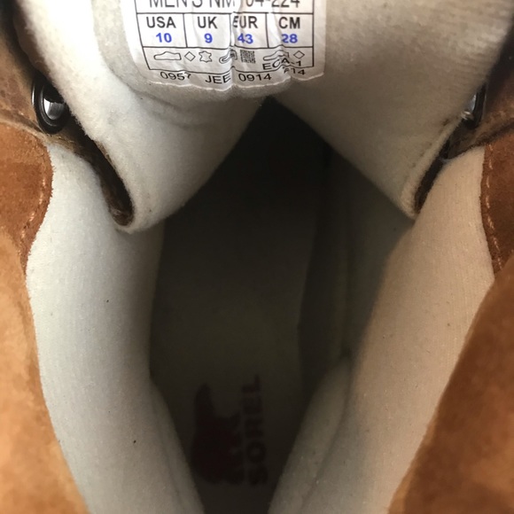 Sorel Warm & Waterproof boots Men size 10 main image 6